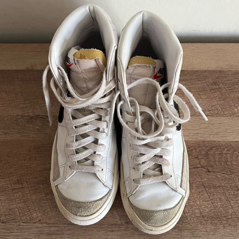 Nike Women’s Mid ‘77 White and Black Blazer Size 8.5 - Picture 6 of 11